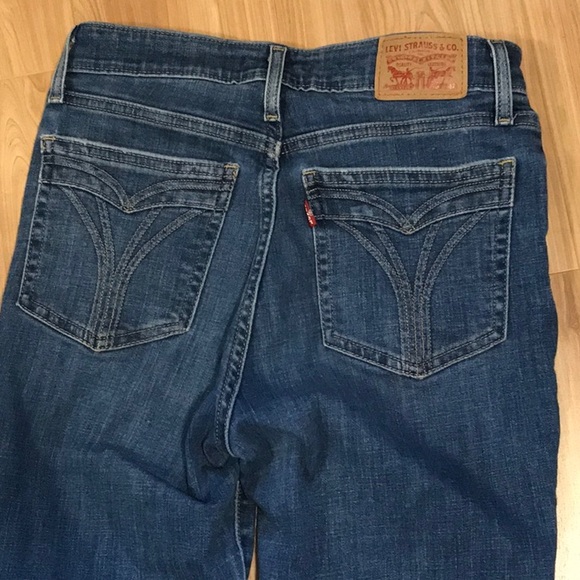 Levi high rise skinny jeans - Picture 3 of 4